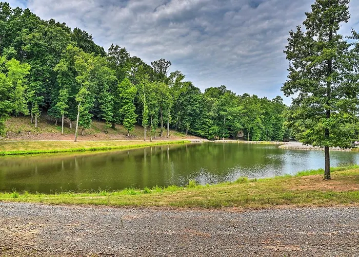 The Bunkhouse At Kudzu Cove Cabins Resort
