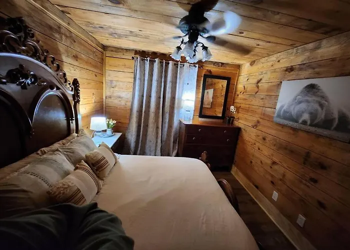 10. Swan Creek Cabin