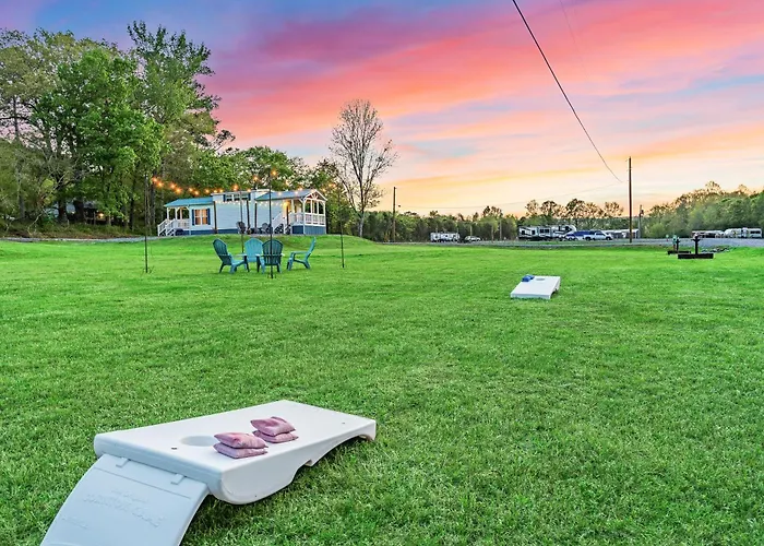 5 Cozy Casita Lux Tiny House, Firepit, 5 Mins To Downtown Guntersville