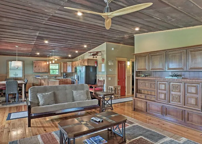 The Aviator At Kudzu Cove Cabins Resort